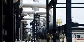 Nigeria Targets Global Refining Leadership with 24 New Refineries by 2030